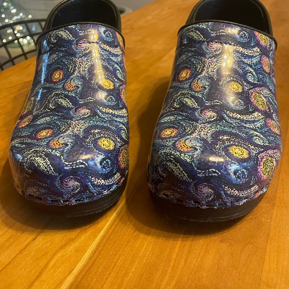 BJORK SWEDEN Clogs 41 EU ~ Like New Starry Night Van Gogh - Picture 4 of 11